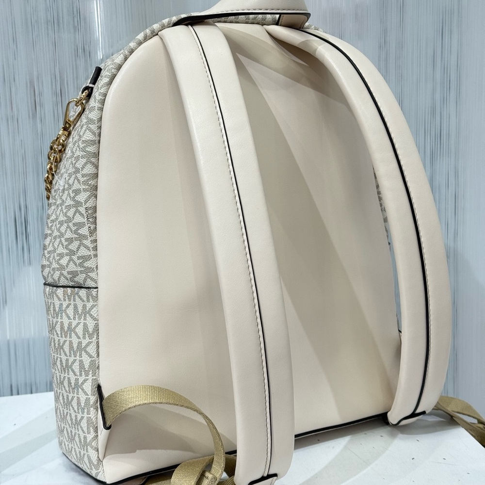 MICHAEL KORS Slater Medium Signature Logo Backpack - Picture 3 of 8